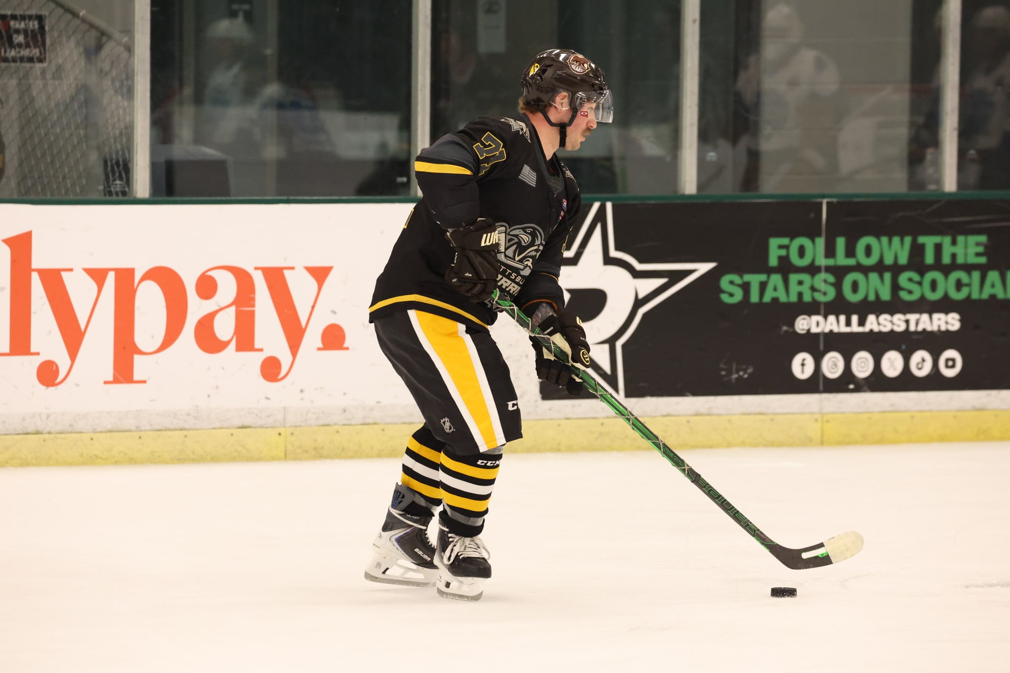 Action shot of Zayne Harshbarger