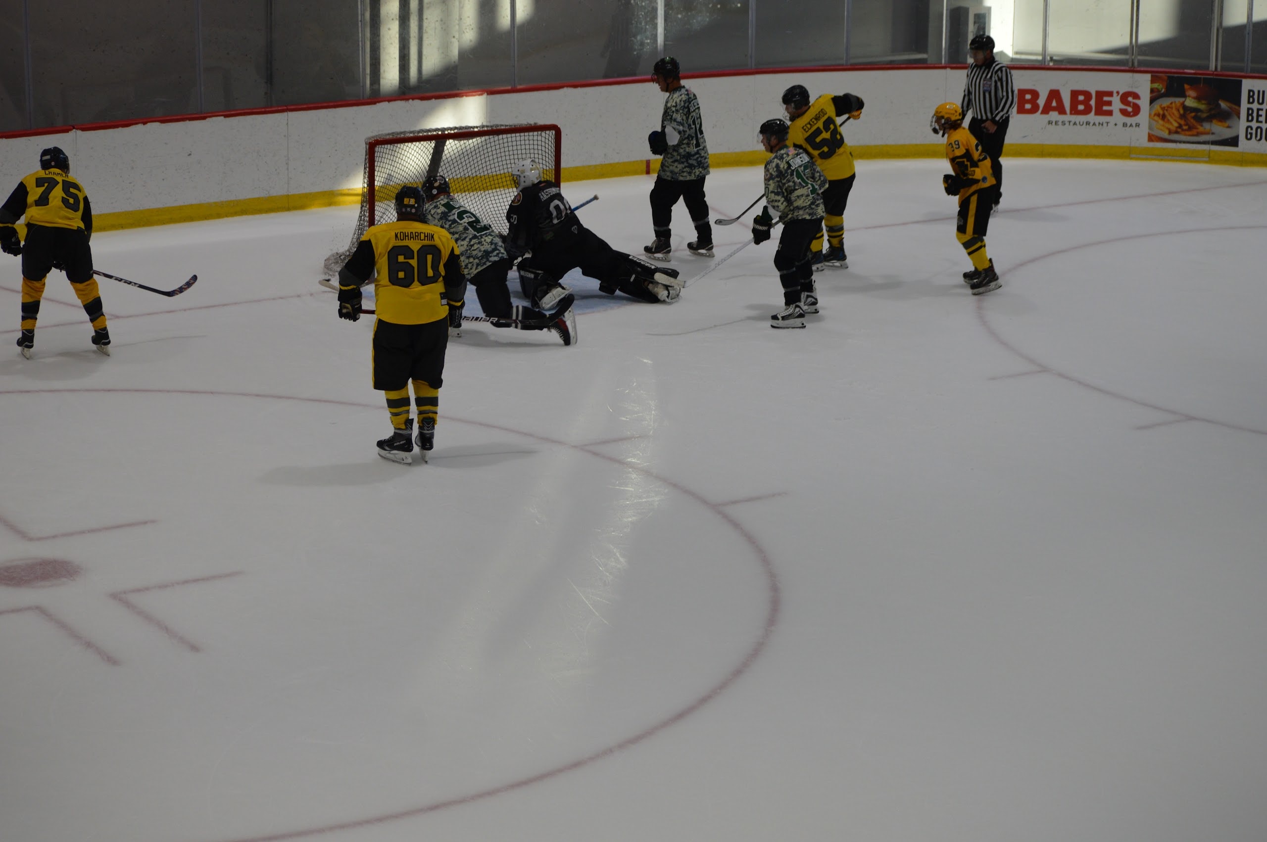 Thomas Koharchik — Utica 2026 Black And Gold Team